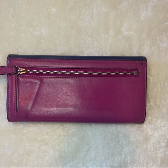 Authentic Fendi Wallet - Picture 2 of 13